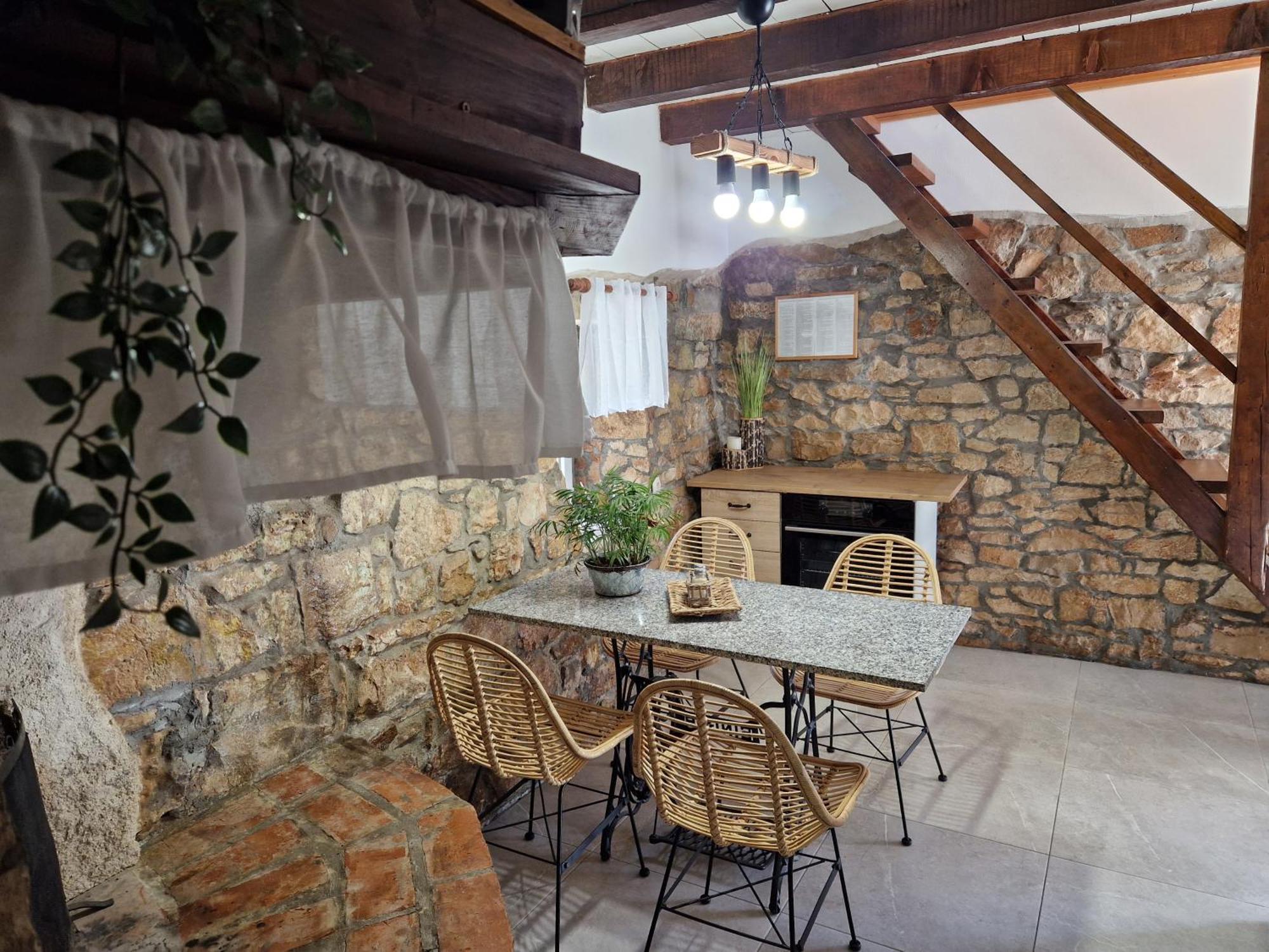 Holiday House Vuki Nedeščina Εξωτερικό φωτογραφία