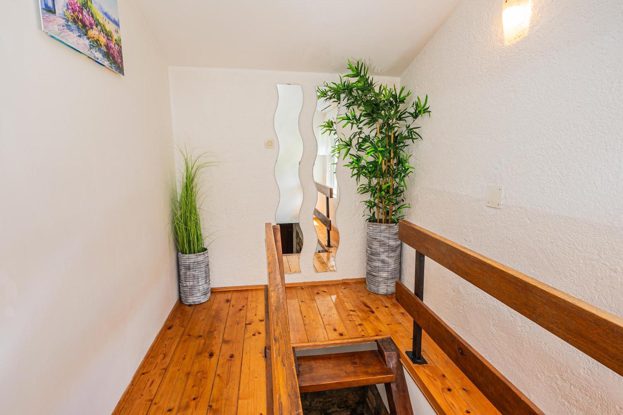 Holiday House Vuki Nedeščina Εξωτερικό φωτογραφία